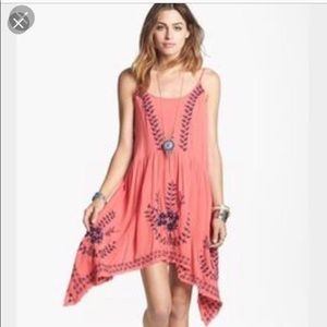 Free people coral sundress with navy embroidering